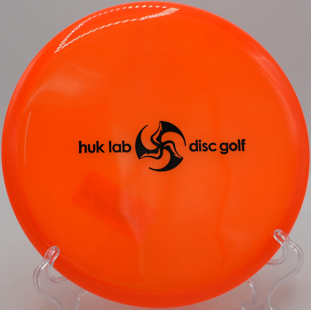 Latitude 64 Opto Pure straight putter shot at Winthrop Gold in Rock Hill, South Carolina