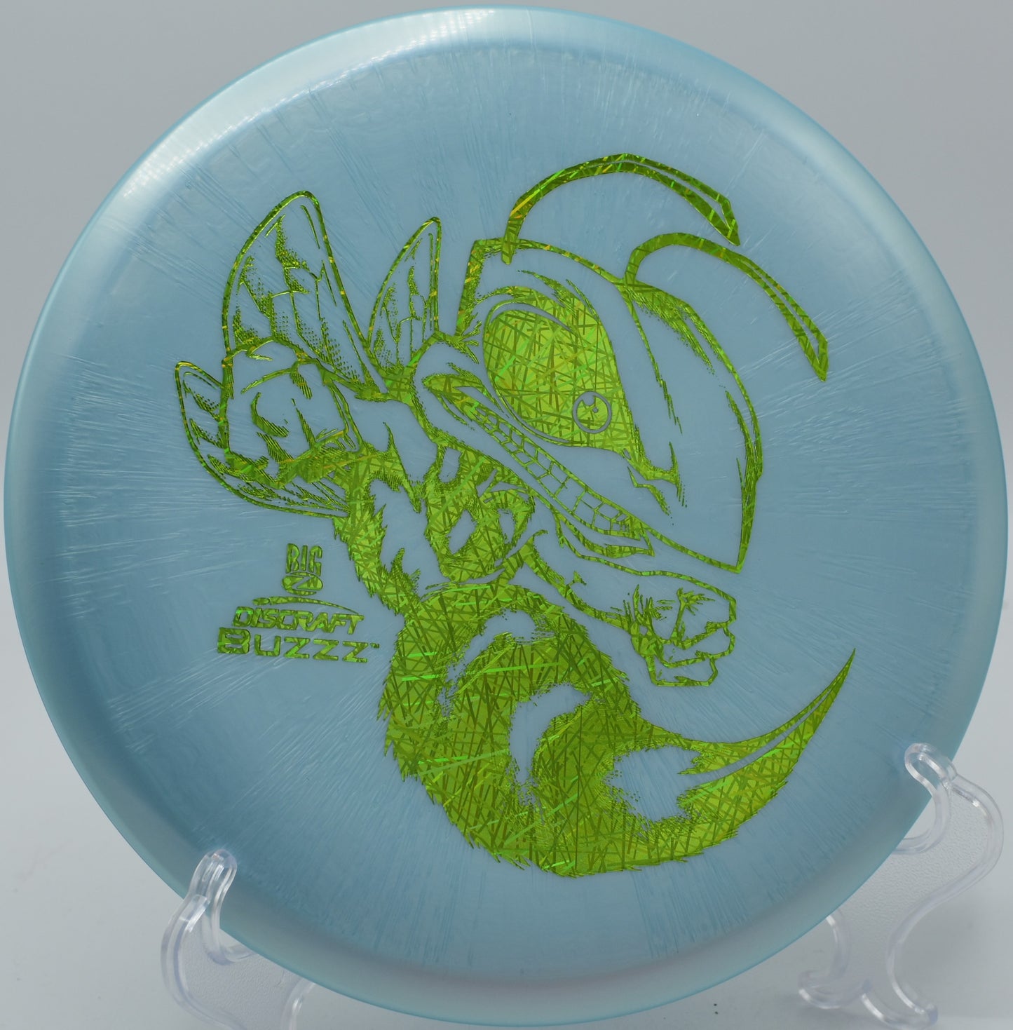 Discraft Big Z Buzzz – Midrange disc offering consistent flight and control, great for approach shots at The Little Everglades Ranch Disc Golf Course in Dade City, Florida.