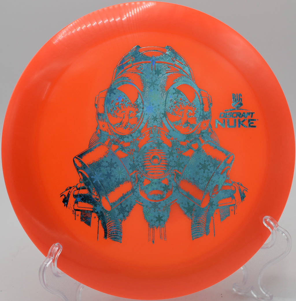 Big Z Nuke by Discraft – 13/5/-1/3 flight path, designed for maximum distance and controlled finishes, perfect for Miller Park Disc Golf Course in Milwaukee, Wisconsin.