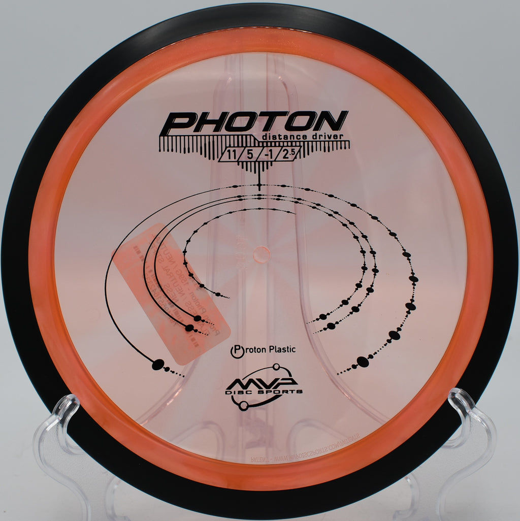 Proton Photon cutting left with a dependable fade at Water Works Park in Kansas City, Missouri.

