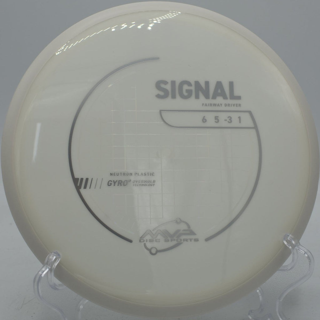 Neutron Signal disc golf driver holding an anhyzer through the fairway at Brewster Ridge Disc Golf Course, Jeffersonville, Vermont