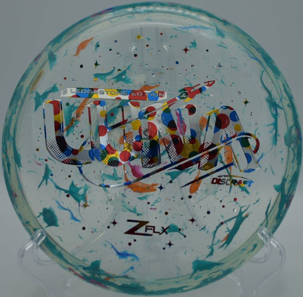 Jawbreaker Z Super Flx Luna stable putter lined up for a straight putt at DeLaveaga Disc Golf Course in Santa Cruz, California