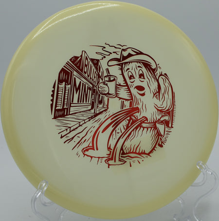 "Accurate release with the Nocturnal Bullet by Mint Disc navigating tight turns in Portland, OR."
