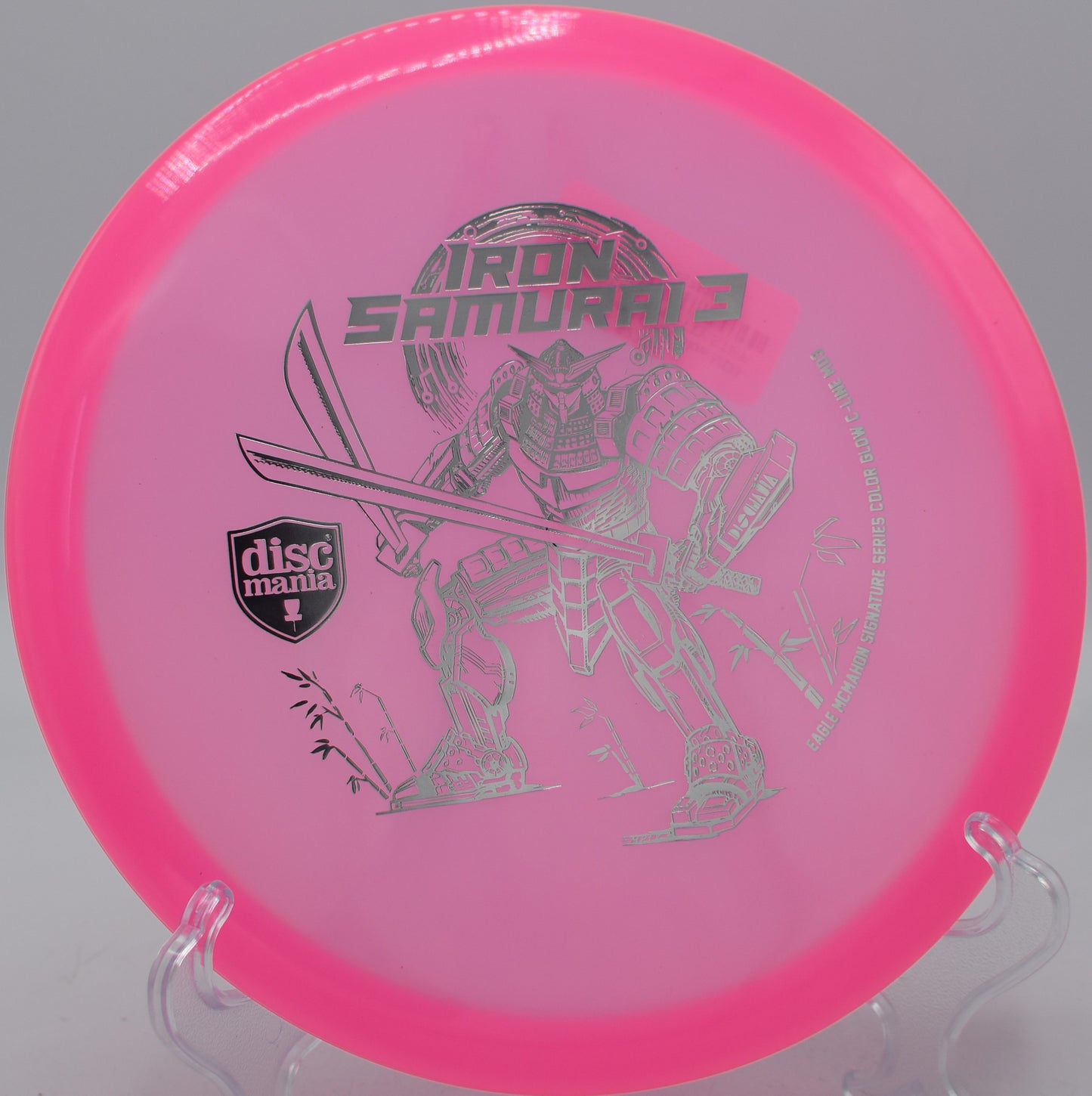 Eagle McMahon’s Iron Samurai 3 holding a smooth hyzer at DeLaveaga Disc Golf Course in Santa Cruz, California.

