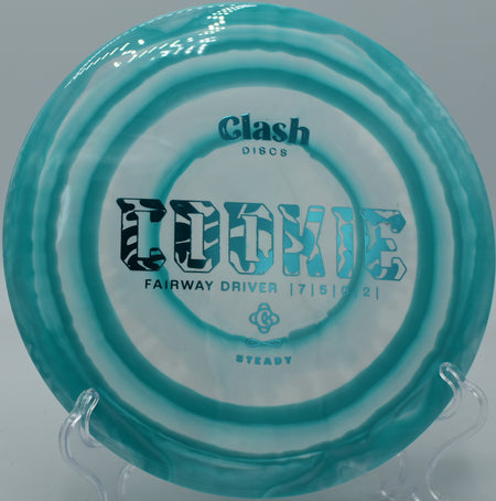 Clash Steady Cookie flying smooth hyzers at Bear Mountain DGC in Killington, Vermont.

