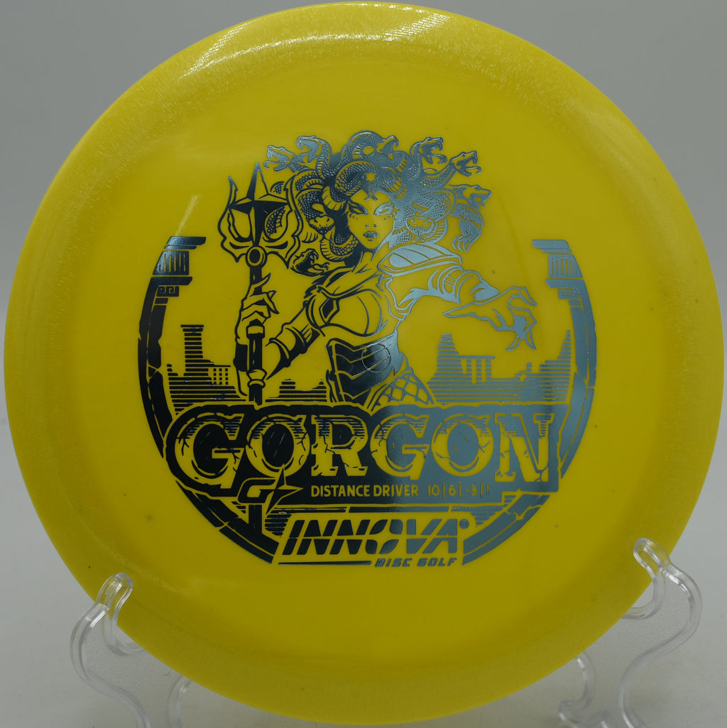 Disc golfer ripping an Innova Gorgon for max glide at Milo McIver State Park in Estacada, Oregon