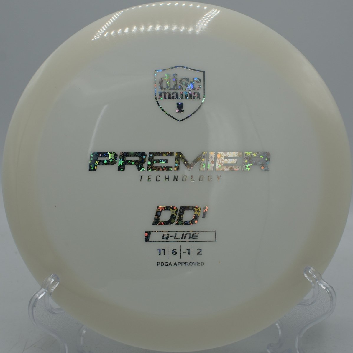 Discmania Q-Line DD1 featured at DeLaveaga DGC, Santa Cruz CA for smooth flex shots and glide