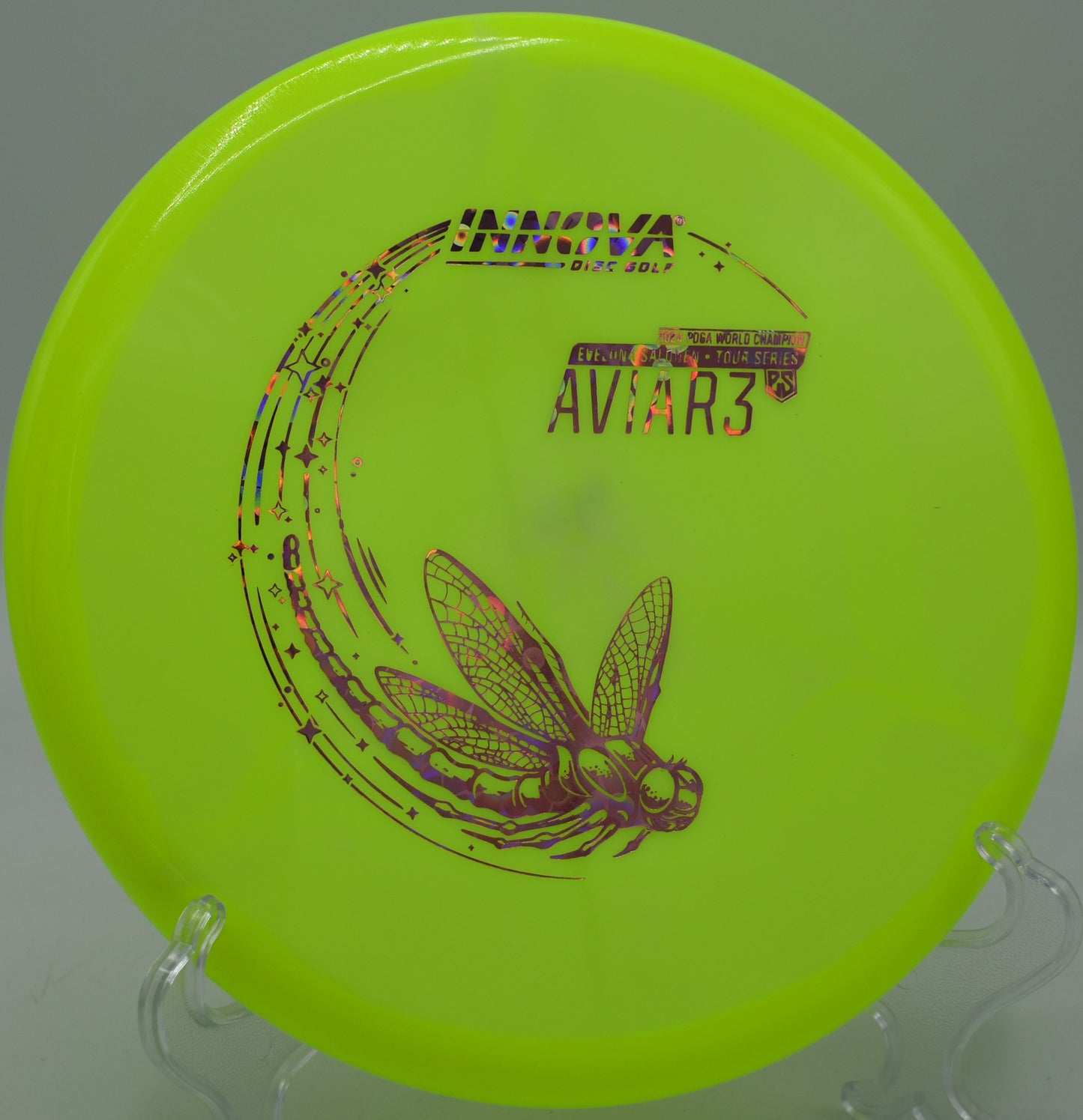 Halo Star Glow Aviar3 gliding straight with minimal turn on approach at SeaTac Disc Golf Course in Washington.

