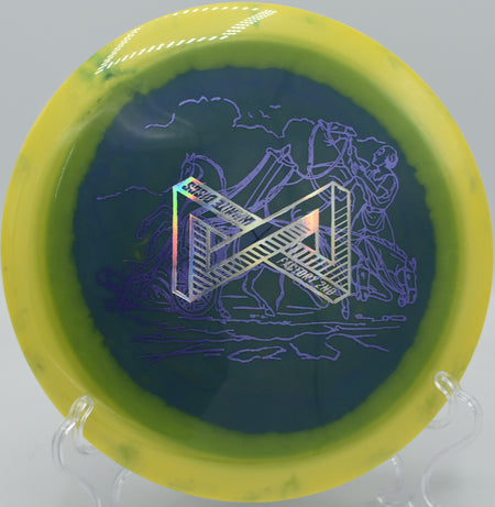 G-Blend Halo Sphinx gliding flat and straight before a soft finish at Idlewild DGC in Burlington, Kentucky.

