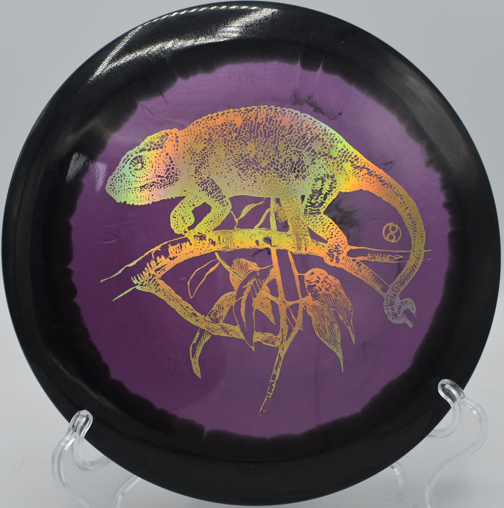 G-Blend Halo Sphinx tracking a long, effortless turnover down the fairway at Panther Creek DGC in Springfield, Illinois.

