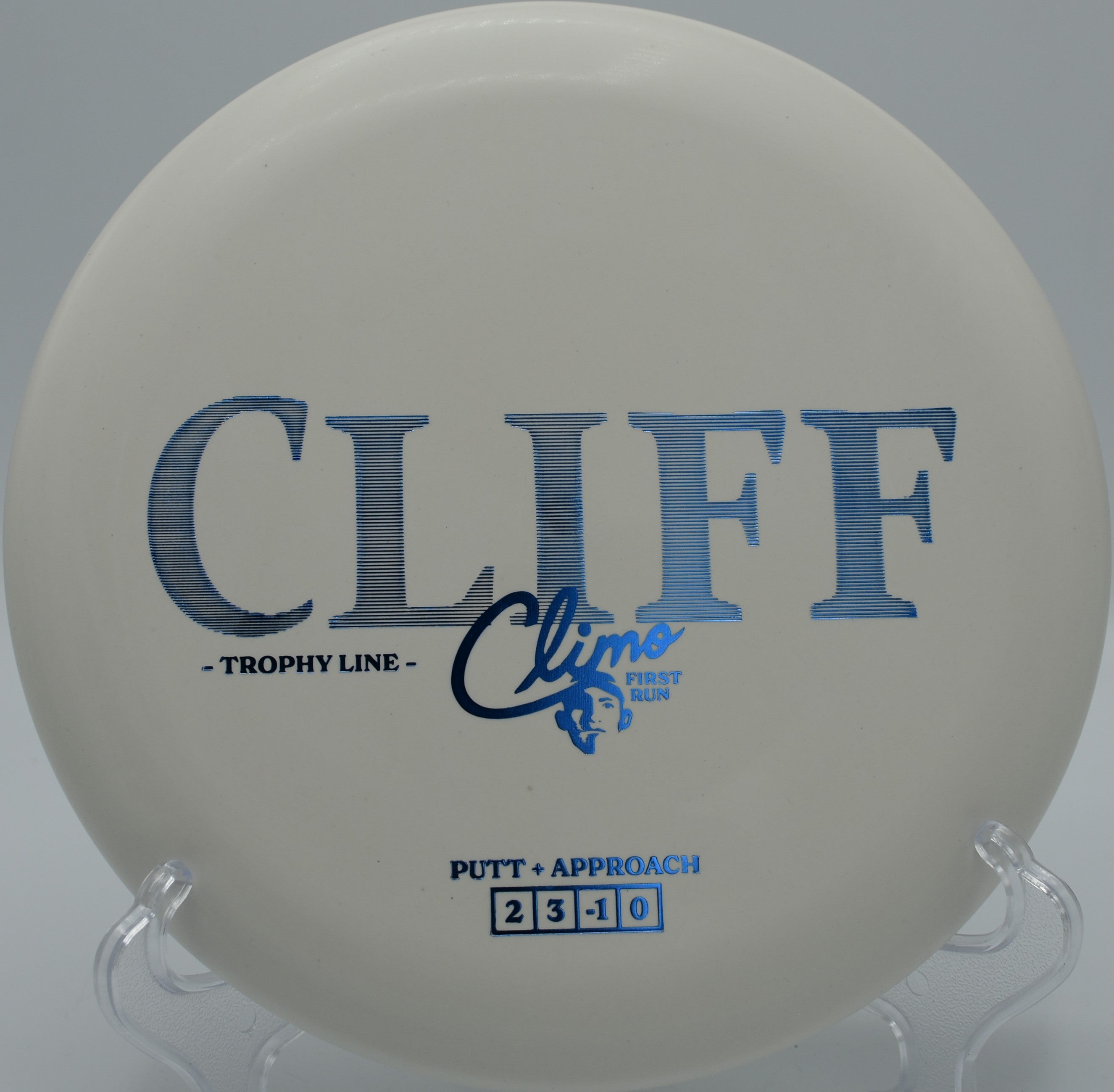 Trophy Line Cliff disc golf putter executing a smooth putt at Zobel Disc Golf Course, Fort Morgan, Colorado