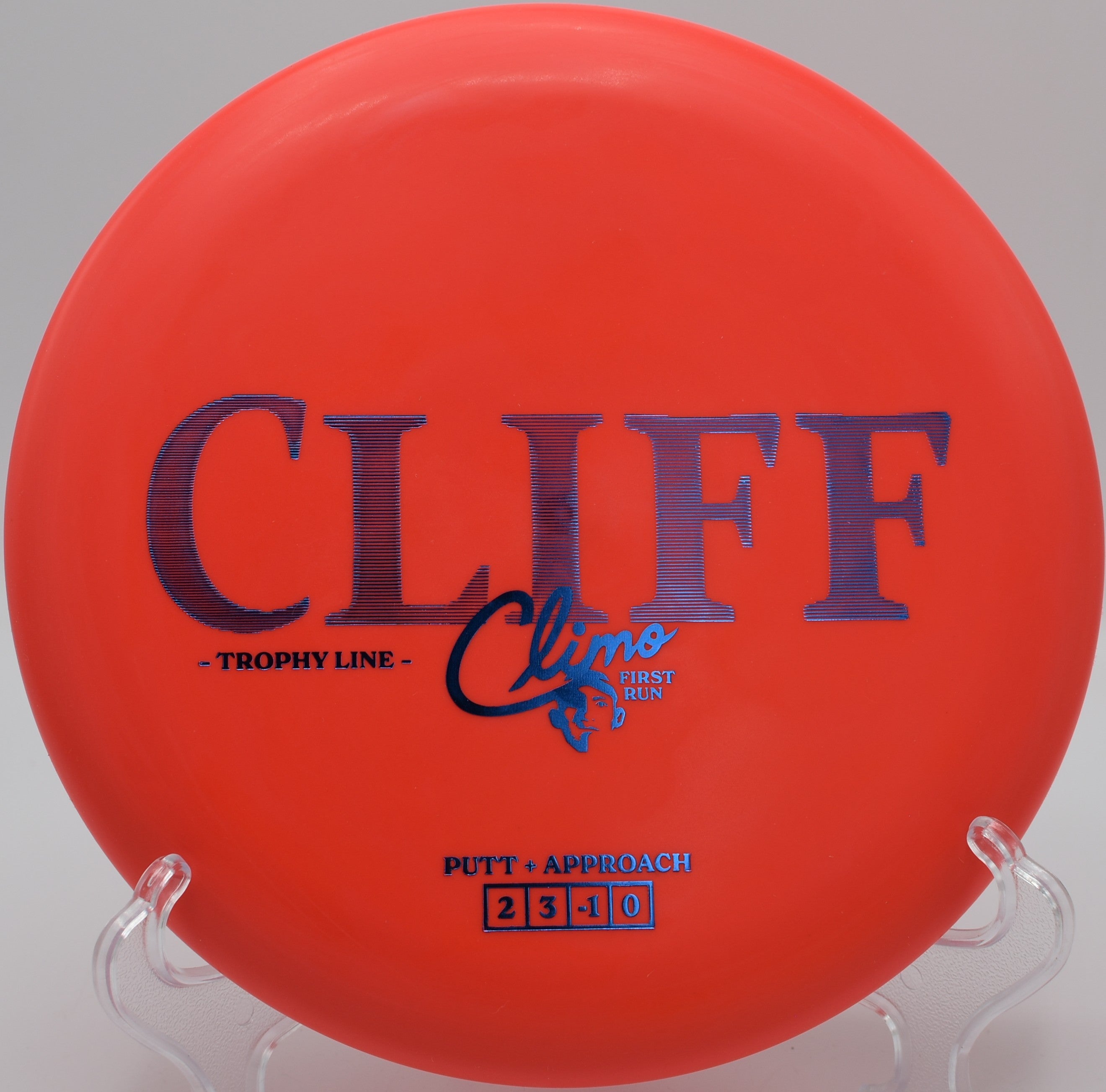 Trophy Line Cliff disc golf putter holding a finesse line at Oggwood Disc Golf Course, Cedar Hill, Tennessee