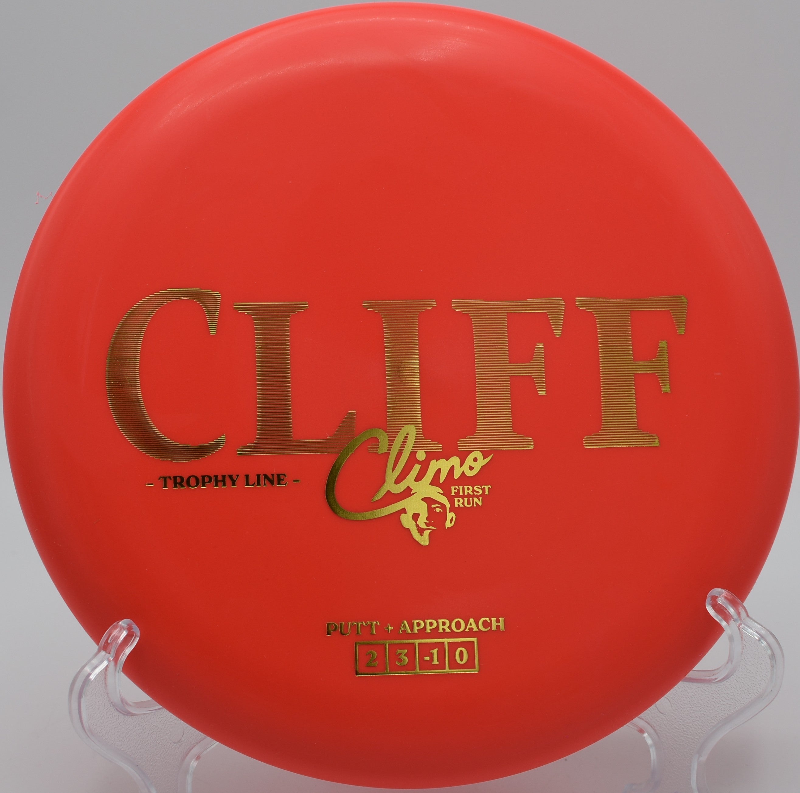 Trophy Line Cliff disc golf putter attacking a technical green at Cedar Farm Disc Golf Course, Defiance, Ohio