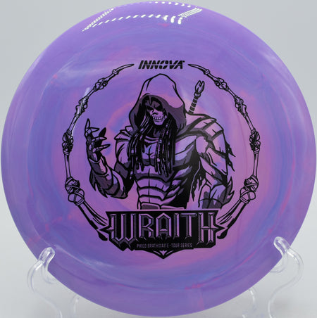 Swirly Star Wraith flying a flex shot at Maple Hill Gold in Massachusetts