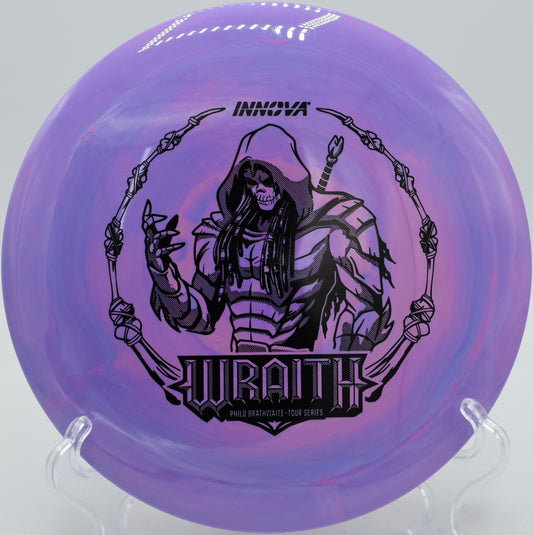 Swirly Star Wraith flying a flex shot at Maple Hill Gold in Massachusetts