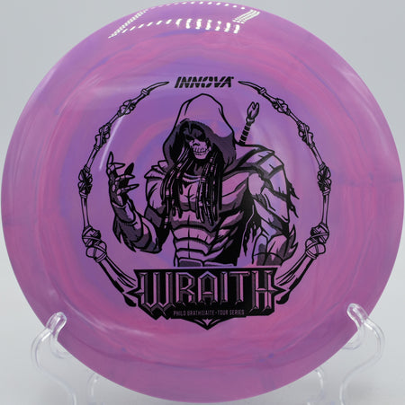 Star Wraith gliding long at Blue Ribbon Pines in Minnesota