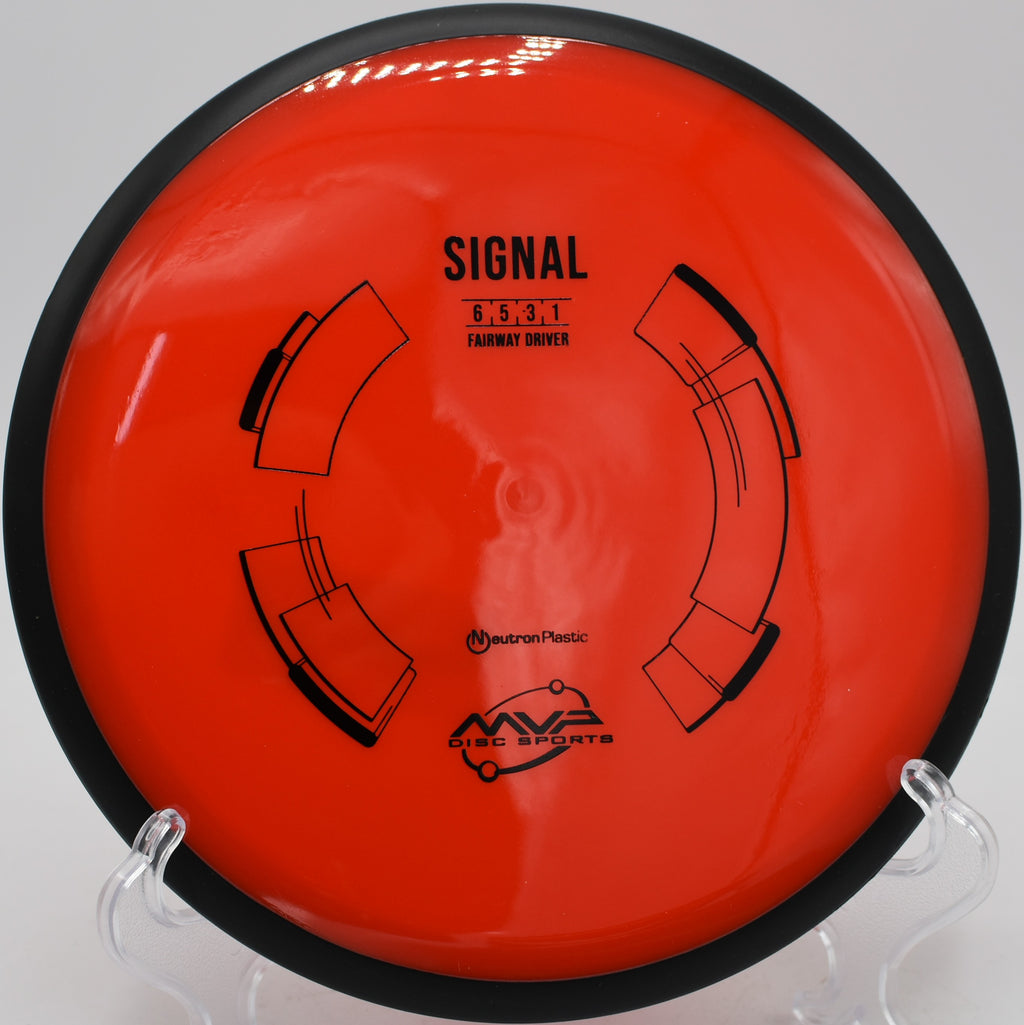 Controlled hyzerflip with a Signal by Climo Discs at Fox Run Meadows in Jeffersonville, VT