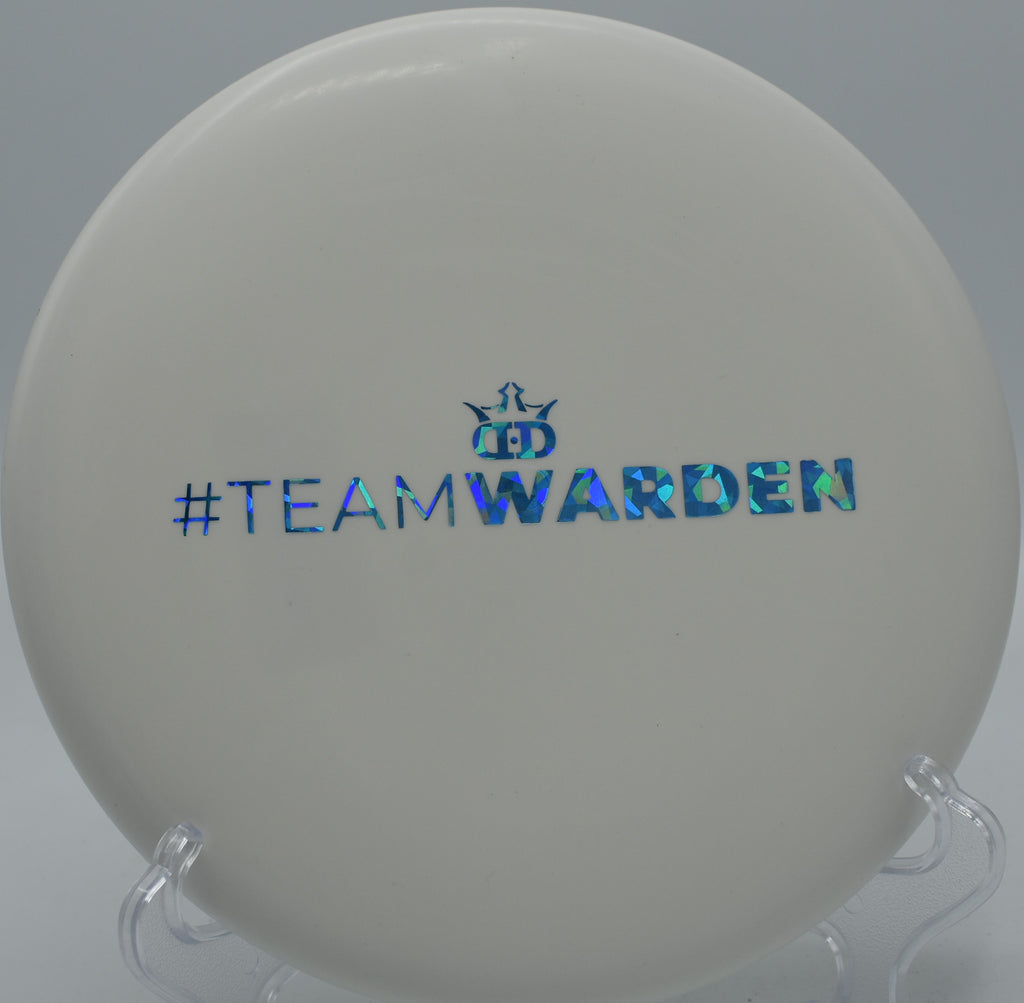 "At Redwood Disc Golf in Santa Rosa, CA, Classic Warden shines with balanced flight and vintage performance for every shot."
