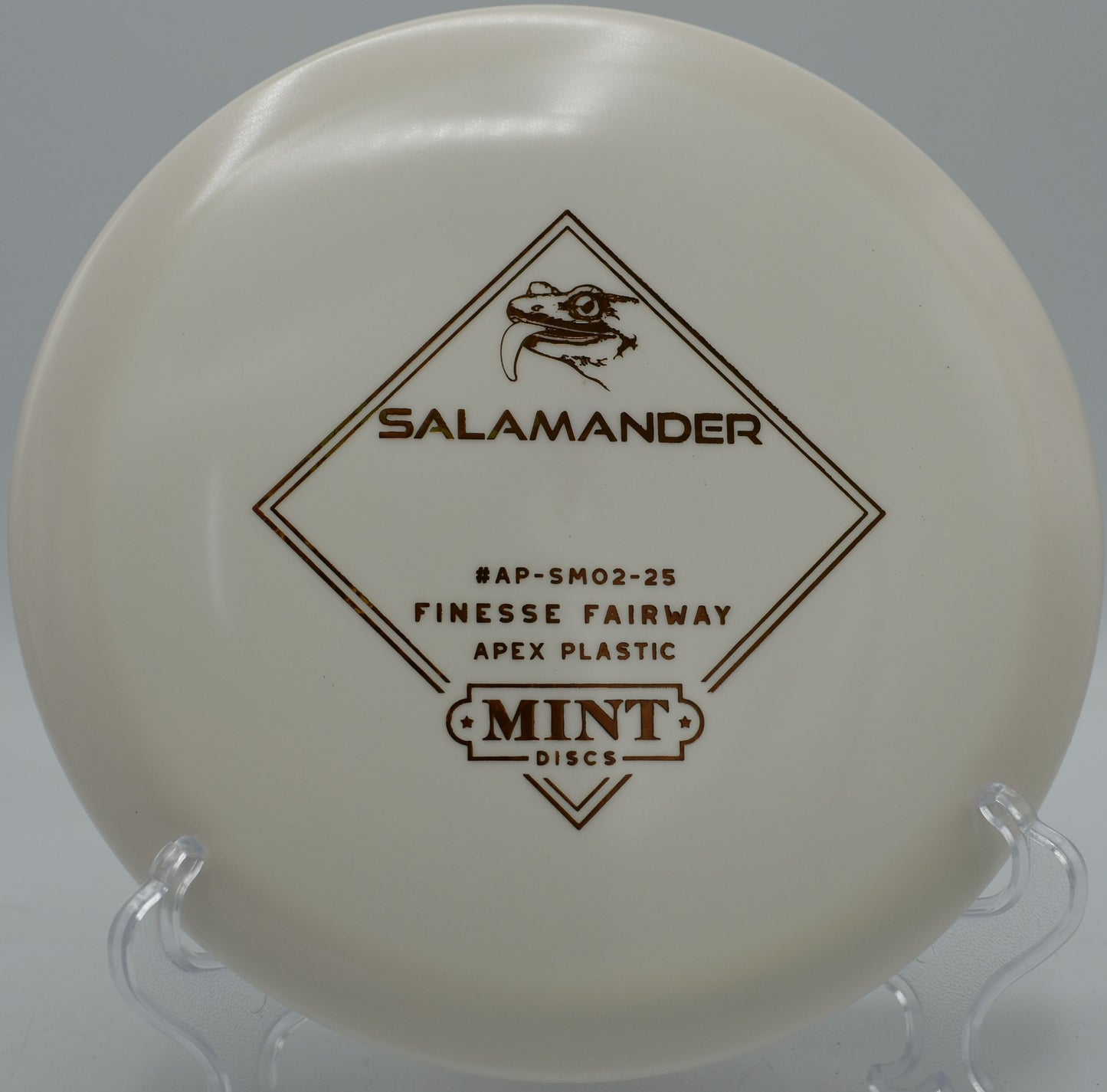 Mint Apex Salamander backhand throw under canopy at The Canyons in Lockport, Illinois

