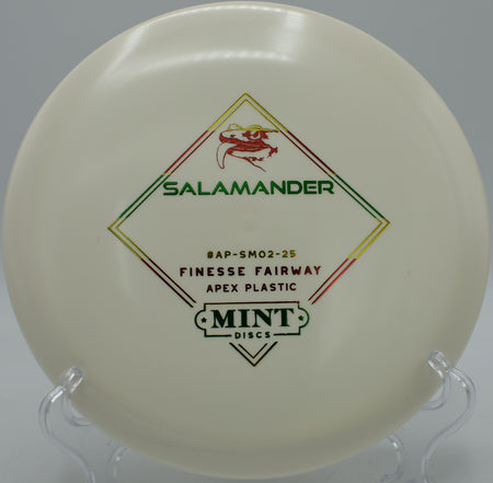 Apex Salamander easy distance shot on open hole at Eagles Crossing in Hawk Point, Missouri

