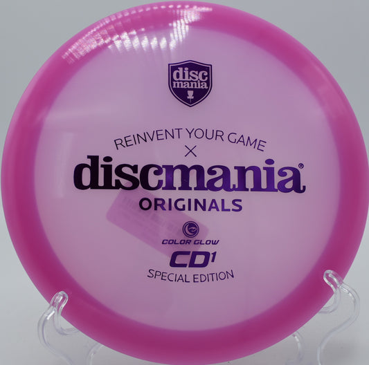"Experience radiant precision at Crystal Meadows Disc Golf in Orlando, FL, as the Colorglow C-Line CD1 delivers versatile, glowing flight."
