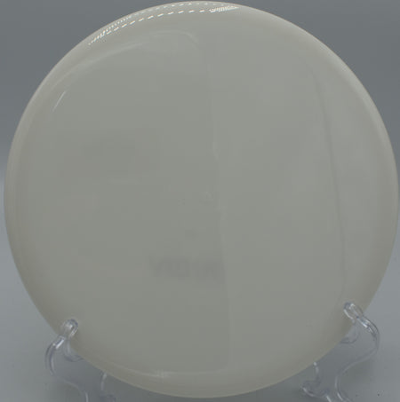 K1 Järn skipping into the green at East Frankfort Park Disc Golf Course in Frankfort, Kentucky.

