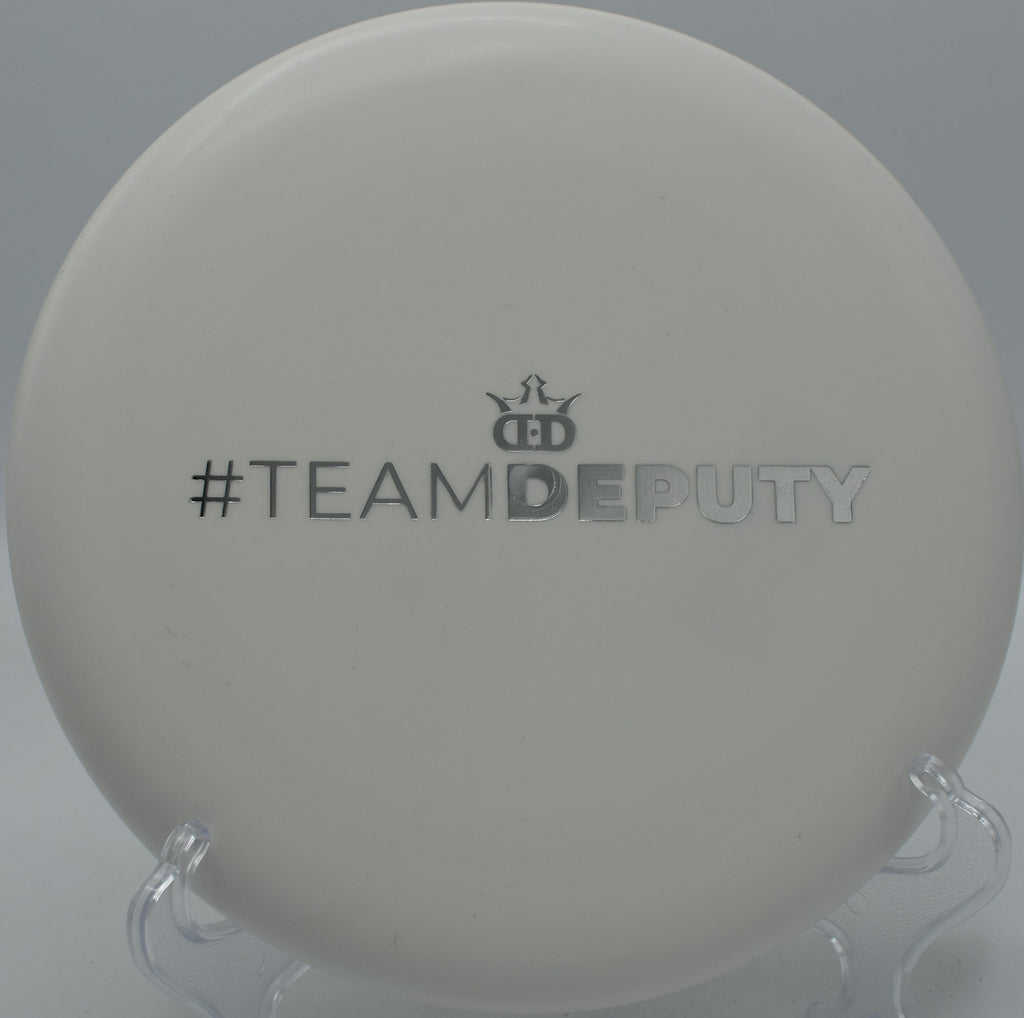 "Achieve precision on the course with the Classic Deputy's consistent understable flight and clean release."
