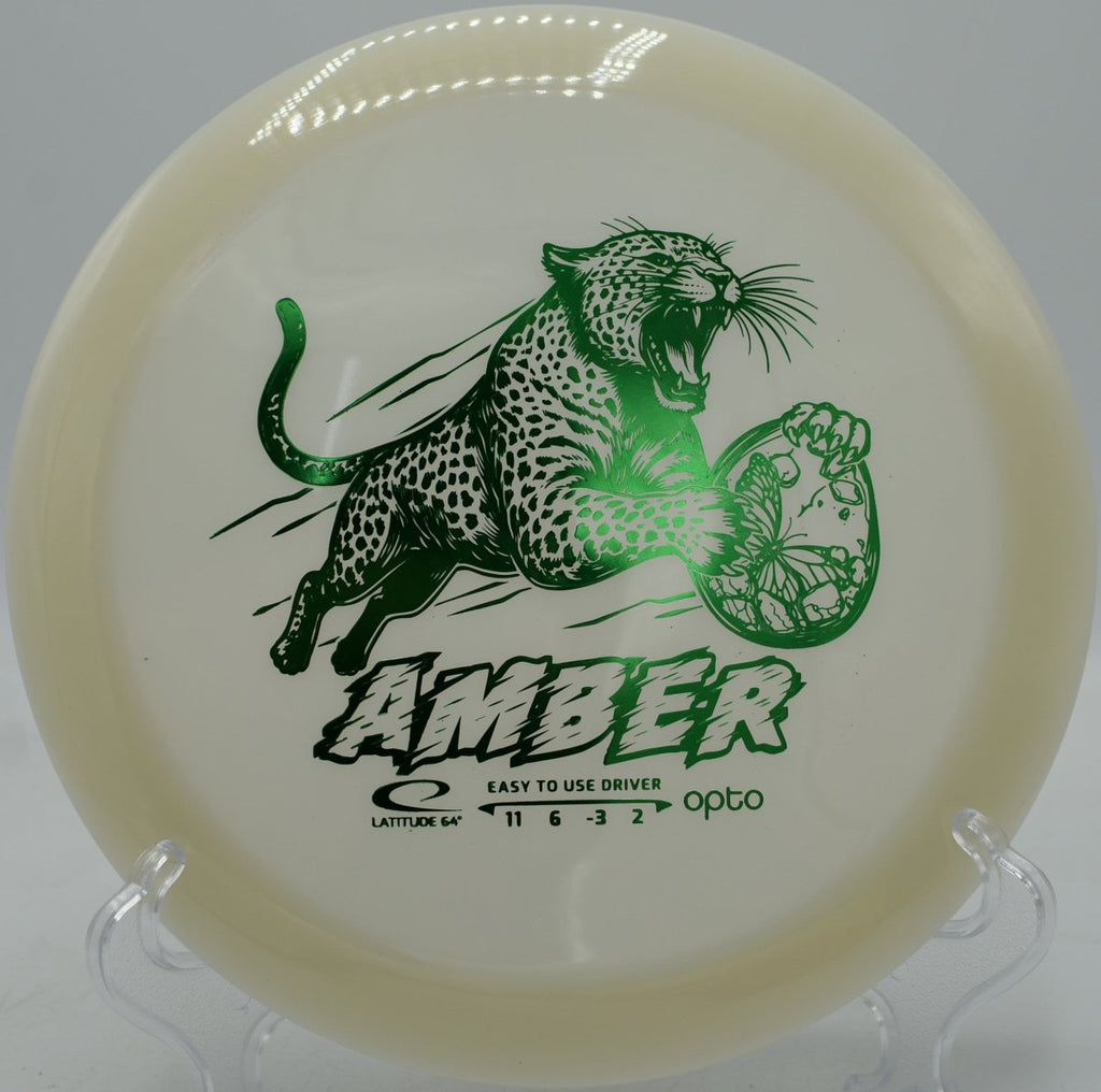 Opto Amber driver featured at Eagles Crossing Disc Golf Course in Hawk Point, Missouri, built for accurate backhand and forehand throws