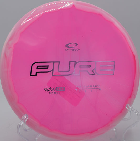 Opto Ice Orbit Pure spinning cleanly out of the hand during warm-up at Camp Sekani in Spokane, Washington.

