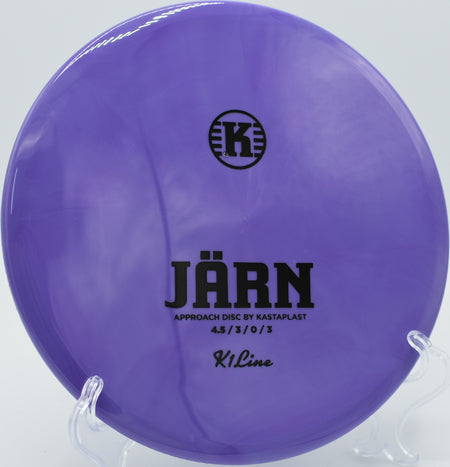 Overstable approach with a K1 Järn at Wildcat Bluff Disc Golf Course in Urbana, Iowa.

