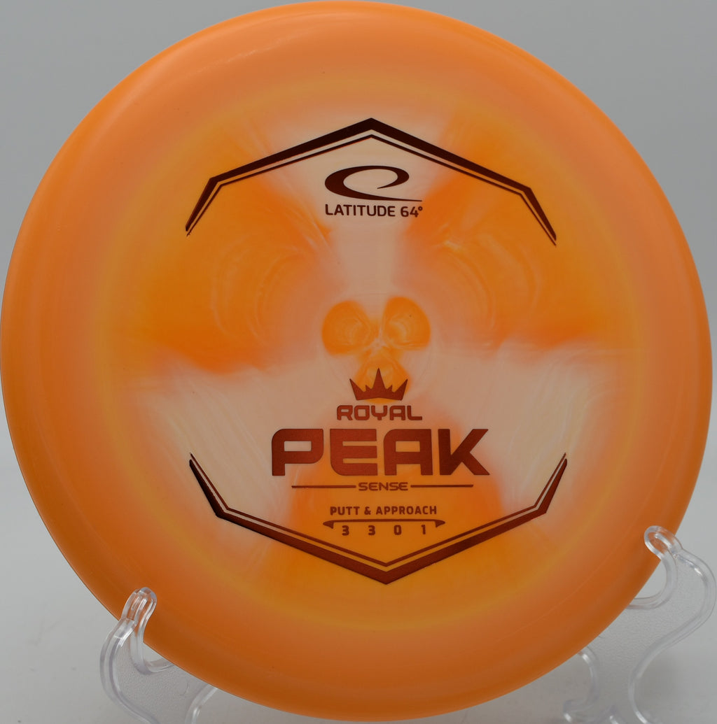 Sense plastic Peak settling near the pin at The Preserve in Clearwater, Minnesota.

