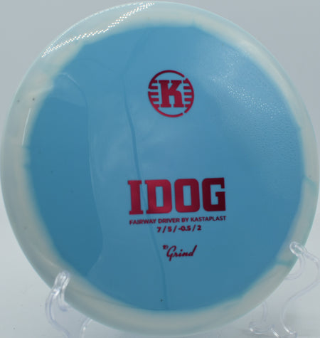 K1 Grind Idög held in hand before a power hyzer at Hornings Hideout in North Plains, Oregon.


