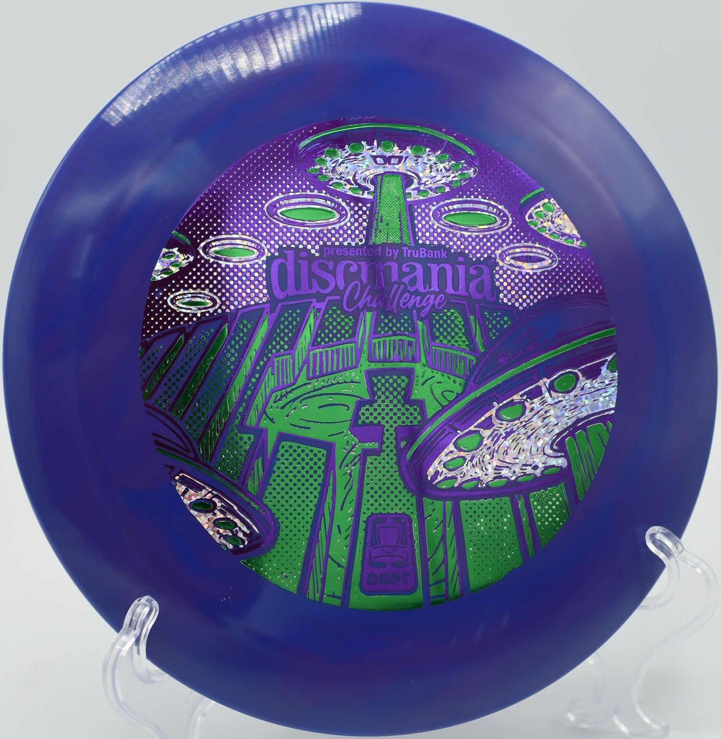 Full flight with a Swirl S-Line DD1 at Winthrop Gold Disc Golf Course in Rock Hill, South Carolina.

