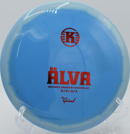 Player unleashing a K1 Grind Alva into a headwind at Zephyrhills Disc Golf Course in Florida.

