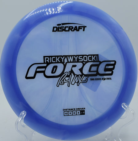 Z Swirl Force launched on a flex line into a headwind at Trophy Club Park in Texas.

