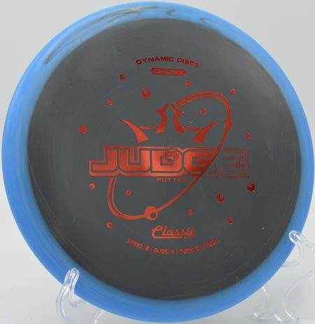 Judge fading reliably at Cass Benton Hills DGC in Northville, Michigan

