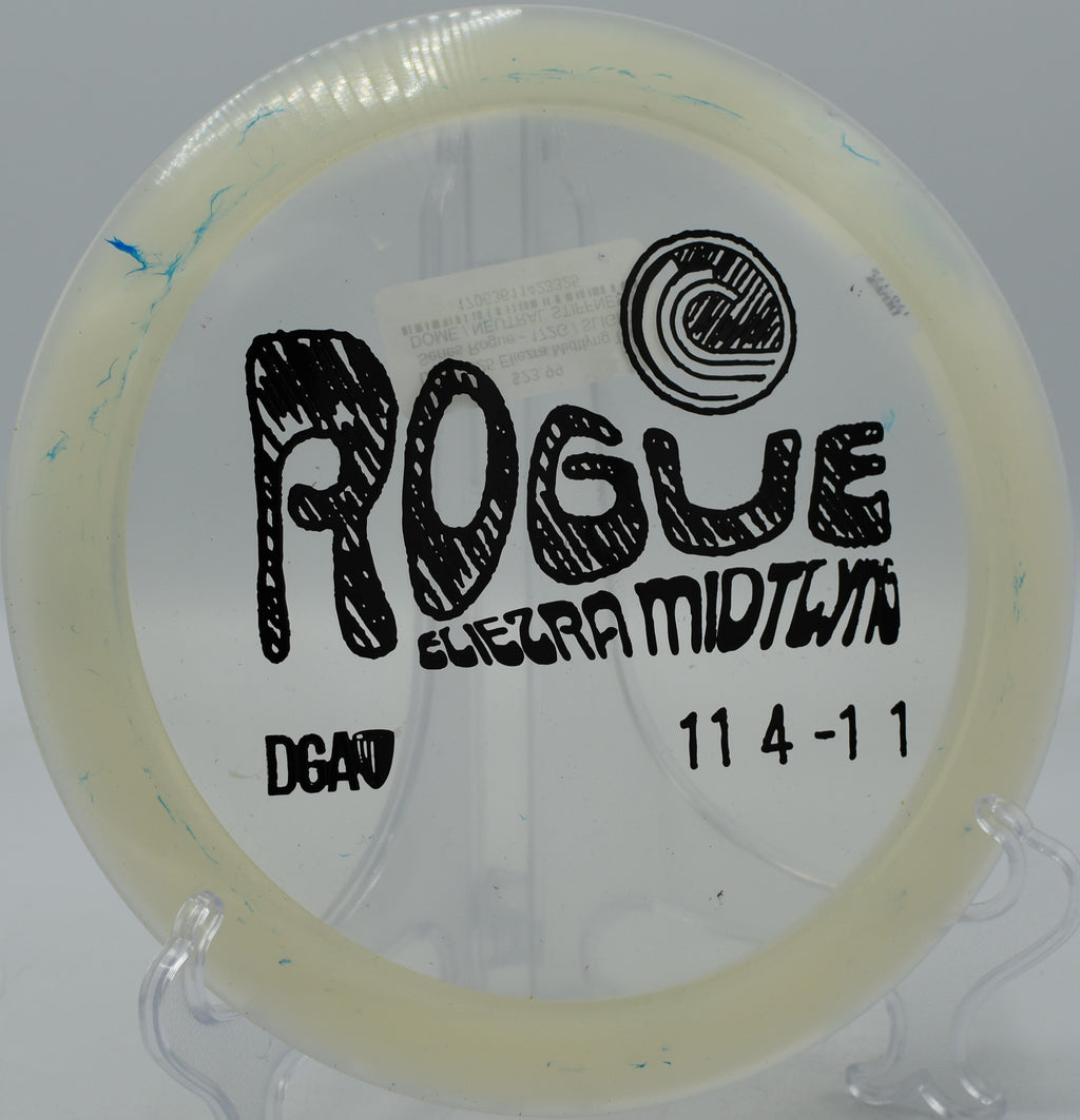 Rogue flying straight with glide at Trophy Club Park in Texas.

