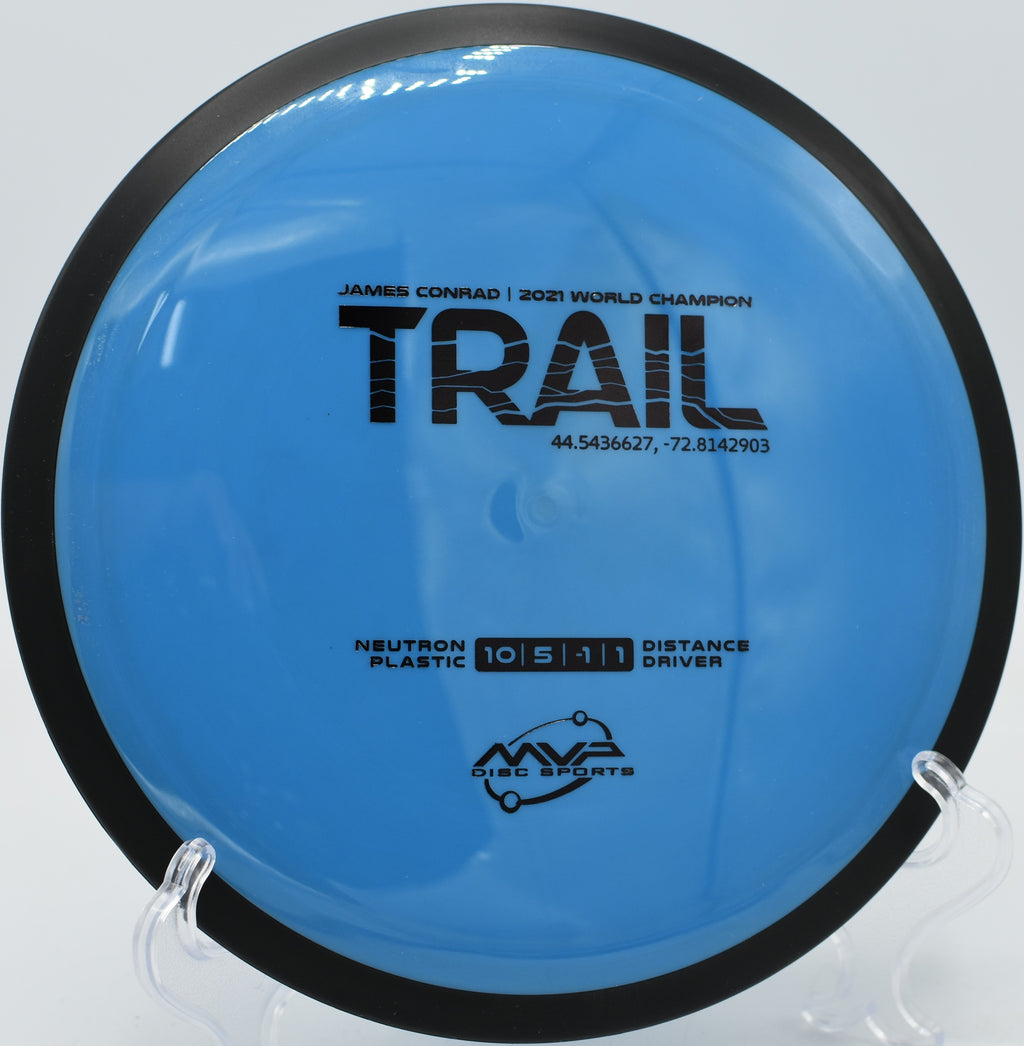 Neutron Trail in hand, lining up a forehand throw at The Hill at Disc Golf Ranch in Kansas

