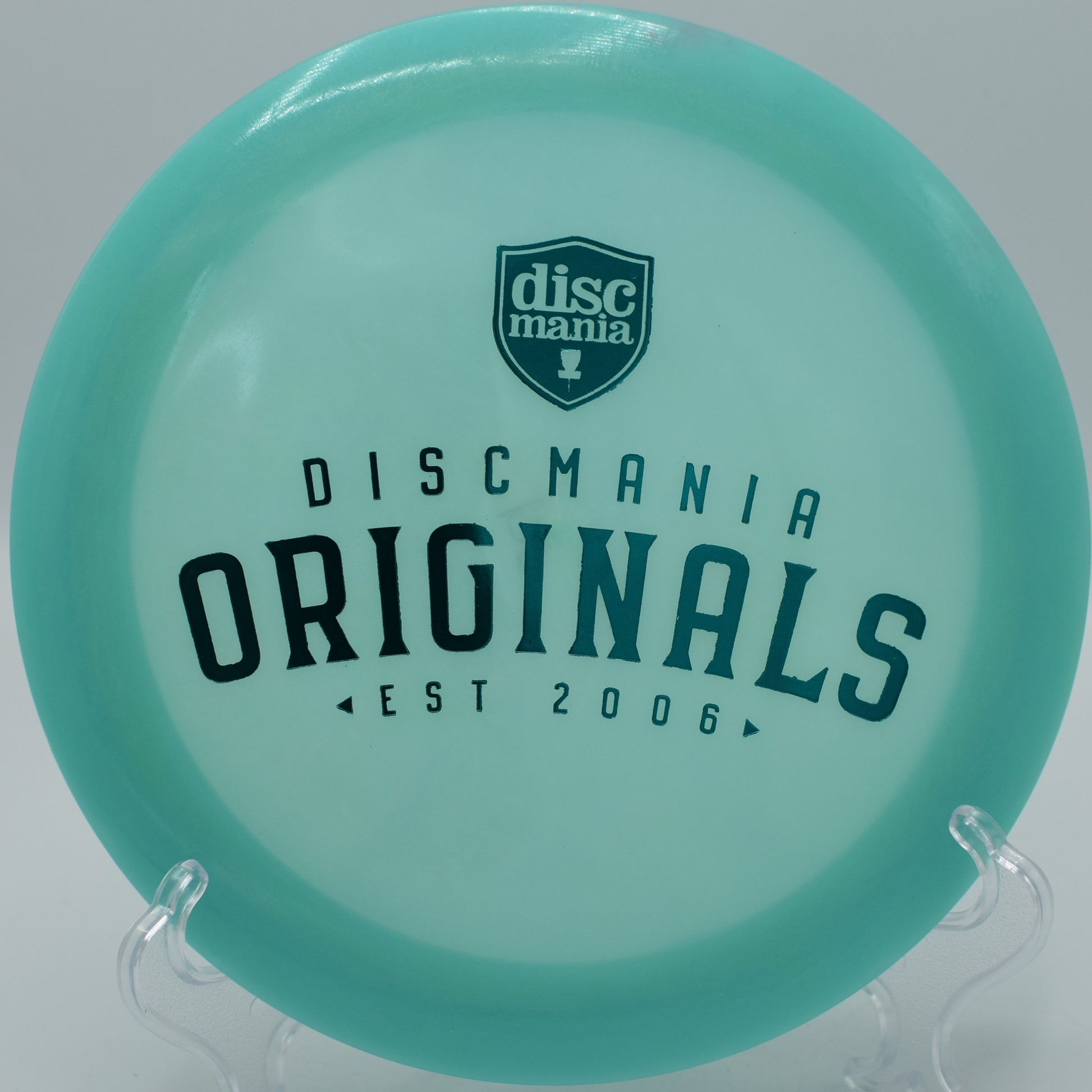 Discmania Glow DD3 featuring enhanced grip and controlled fade in Milwaukee, Wisconsin – designed for maximum glide and stability.
