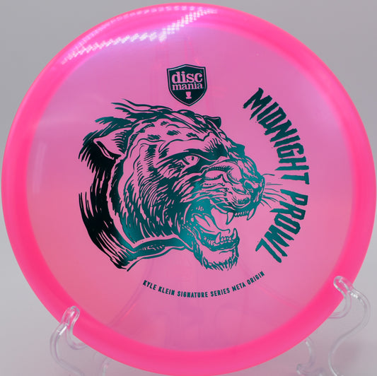 Midnight Prowl 1 designed for smooth, laser-straight midrange flights in Pittsburgh, Pennsylvania – ideal for controlled approaches and finesse shots.
