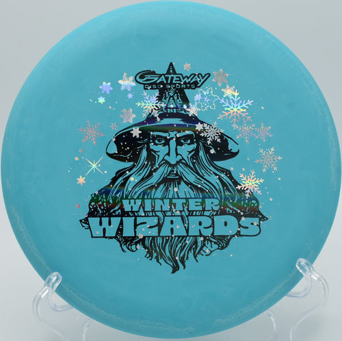 Gateway Winter Wizard excelling in cold, wet conditions in Billings, Montana – a go-to for winter disc golfers.
