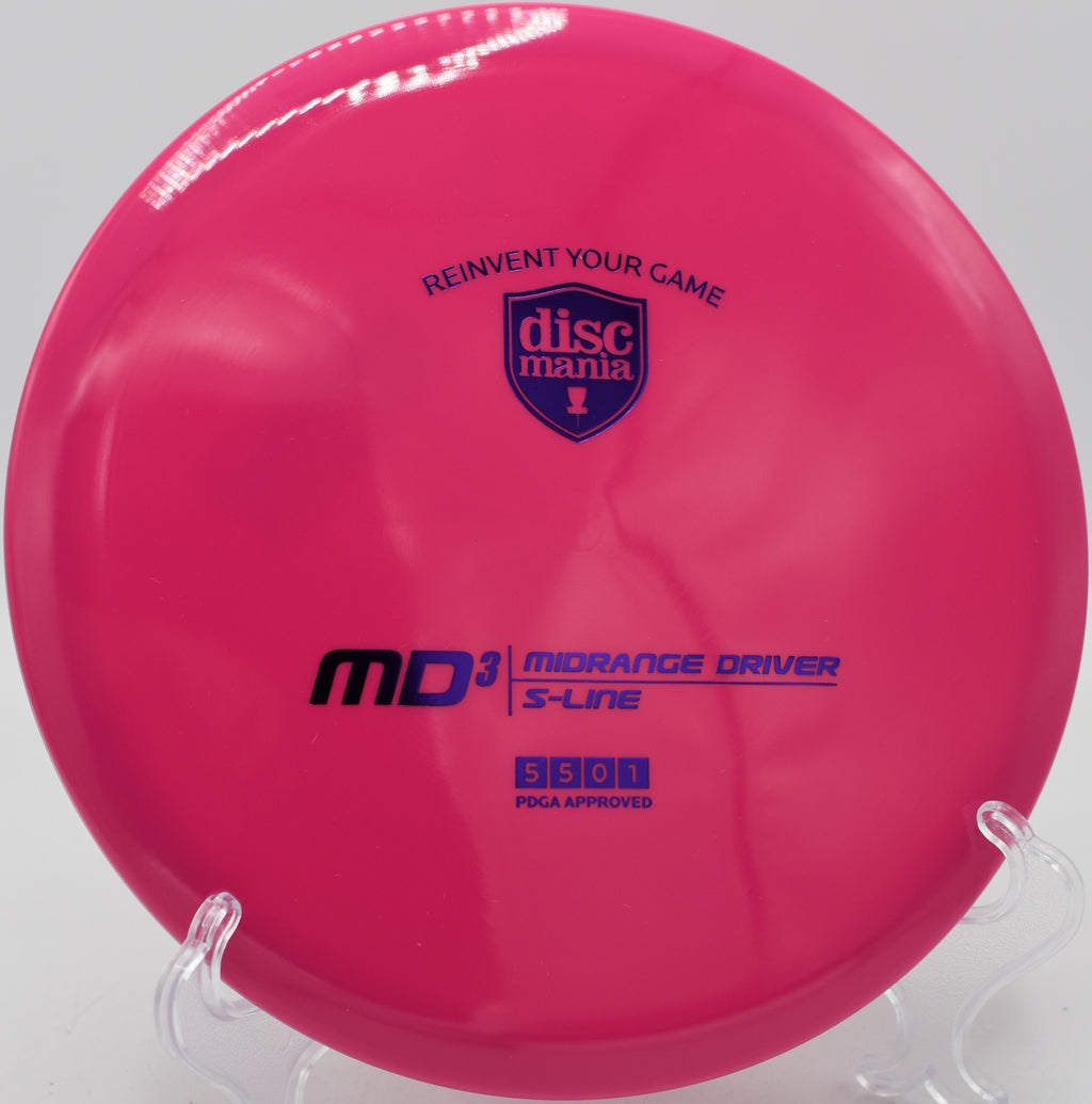 S-Line MD3 flying down a tunnel shot at The Sinks Disc Golf Course in Chattanooga, Tennessee

