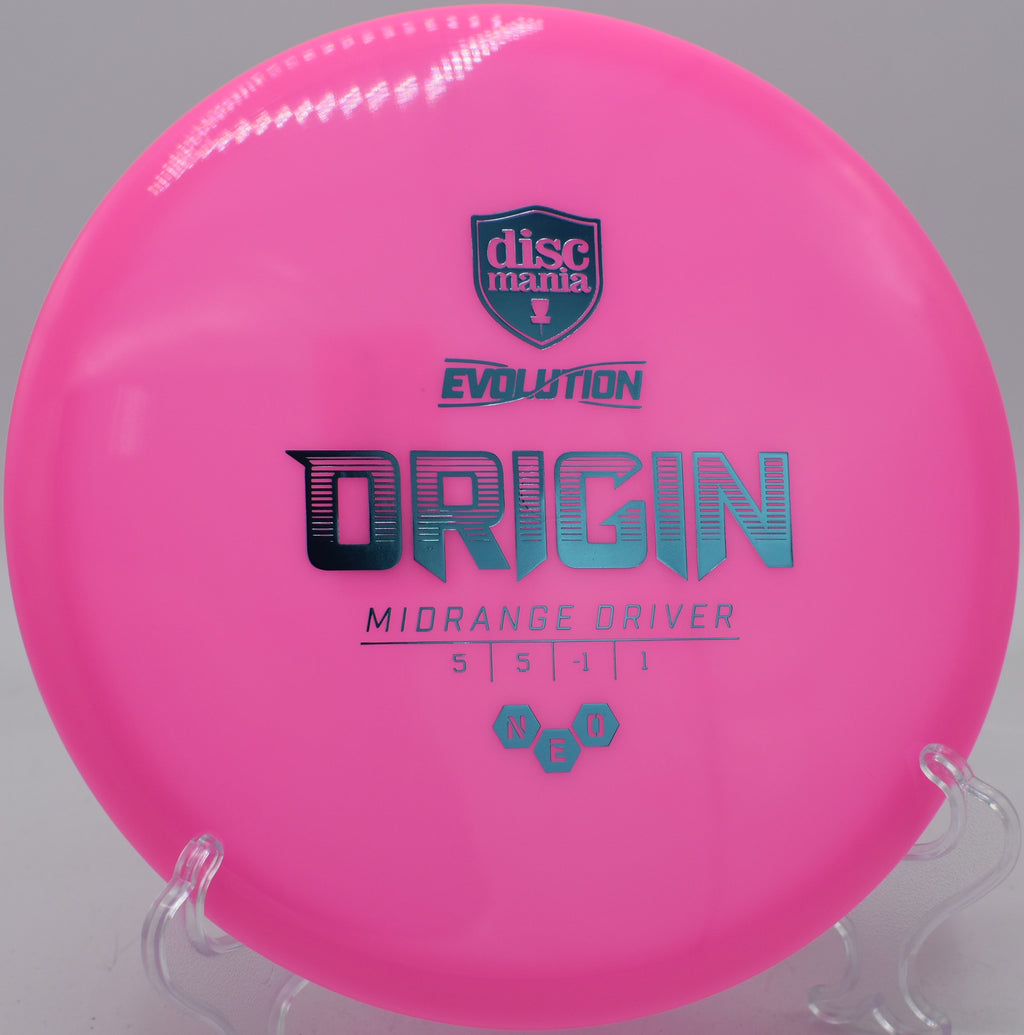 Discmania Neo Origin carving a technical midrange line at The Preserve in Clearwater, Minnesota

