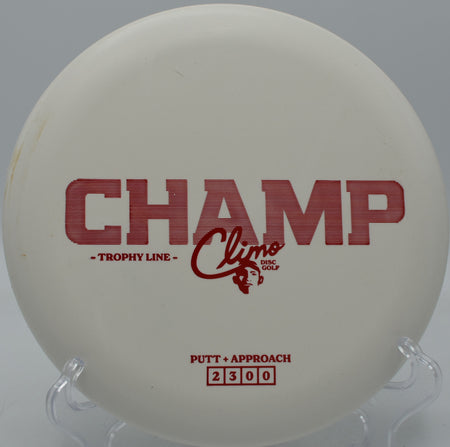 Climo Discs Champ blasting past the circle edge at Flip City in Shelby, Michigan.

