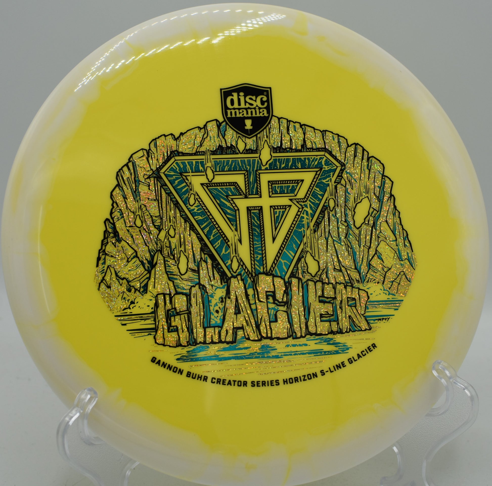 Gannon Buhr triple stamp Glacier midrange flying clean down a tunnel shot at Maple Hill.

