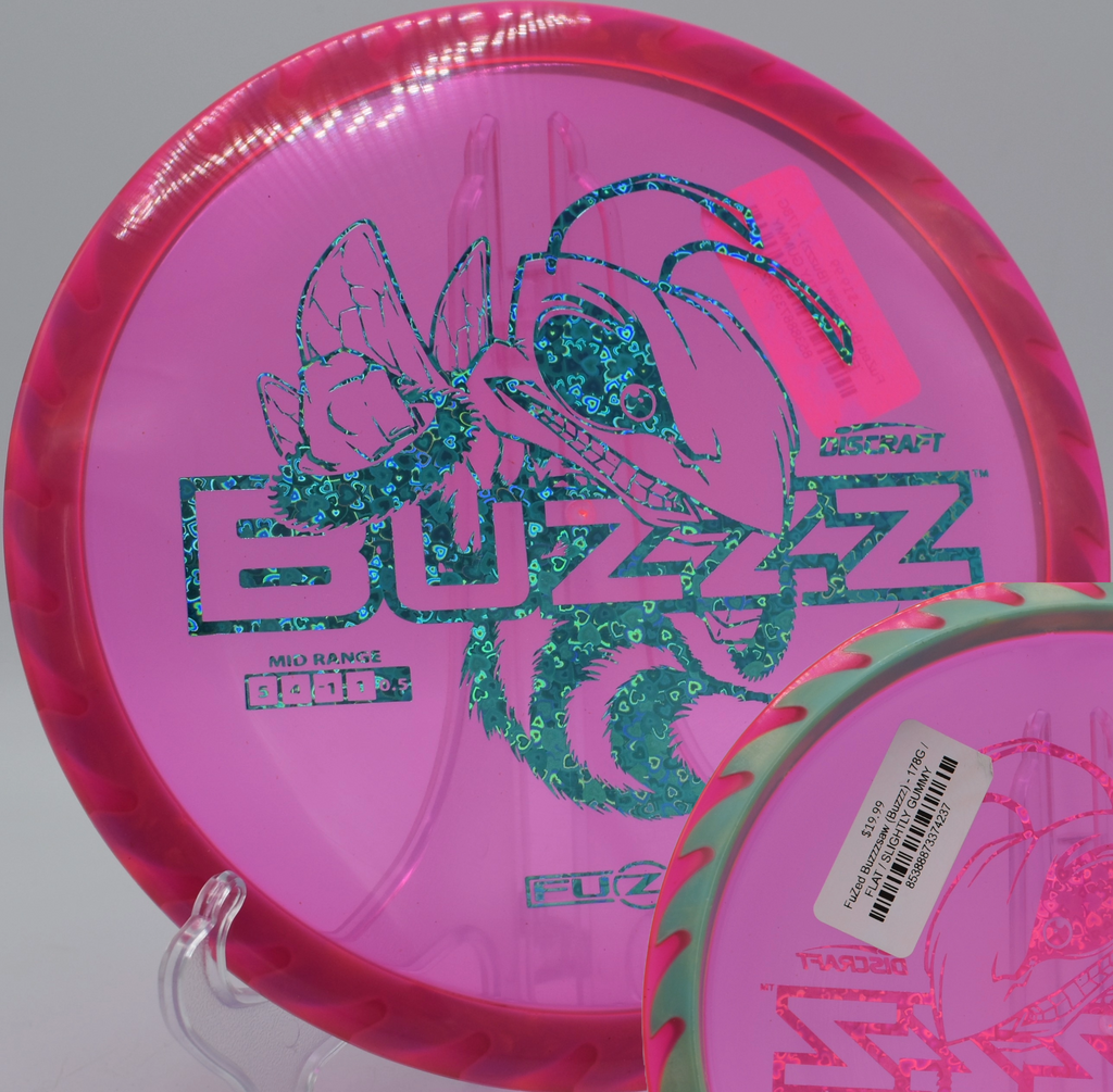 Discraft Fuzed Buzzzsaw flying straight into the headwind at Fox Run Meadows in Jeffersonville, Vermont, delivering elite overstability.

