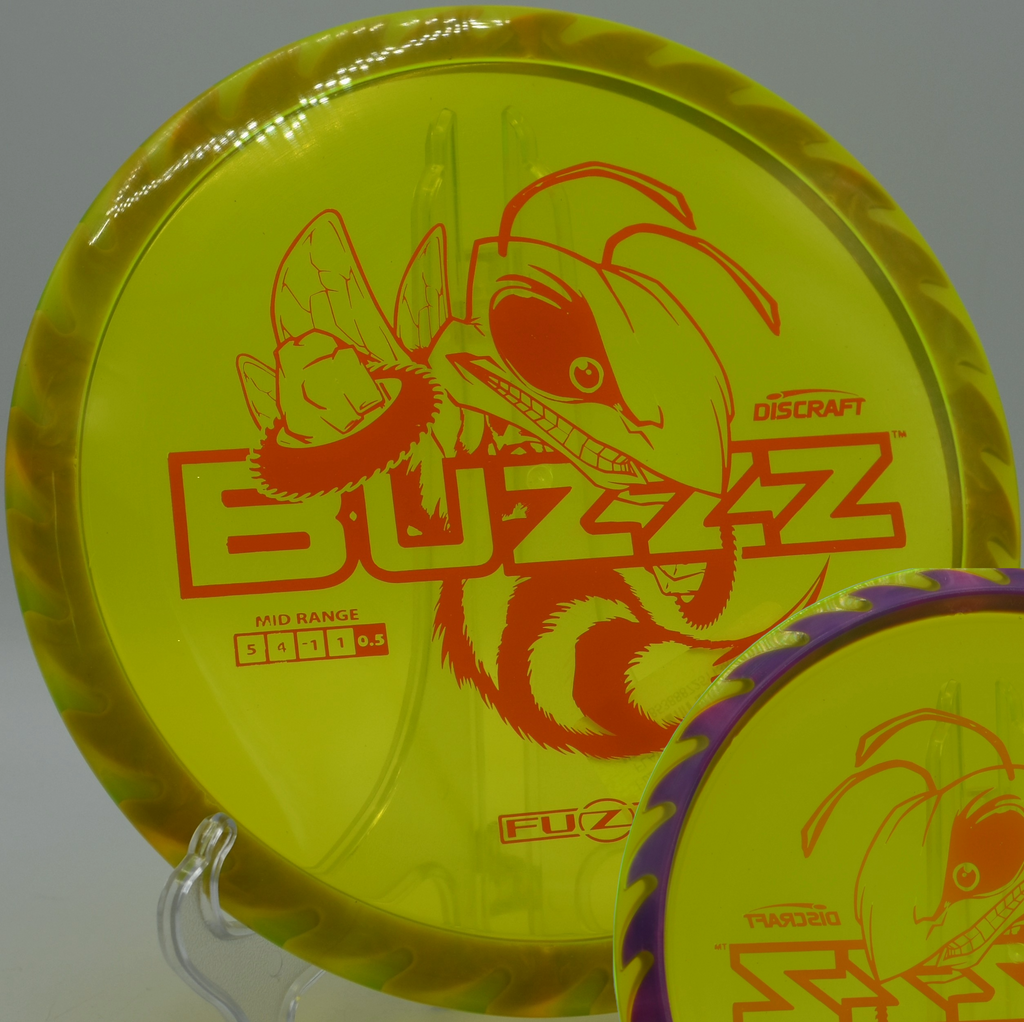 Overstable Fuzed Buzzzsaw flying over water at Winthrop Gold in Rock Hill, South Carolina, trusted for consistent fade in pressure shots.

